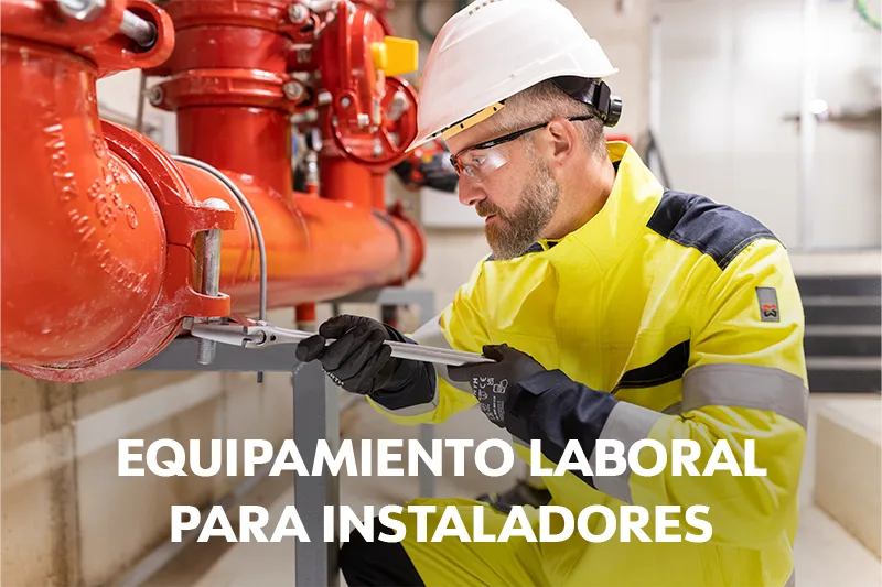 Qué equipamiento necesita un instalador en su jornada laboral